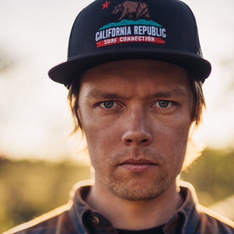 Un portrait de l'ambassadeur Canon Valtteri Hirvonen.