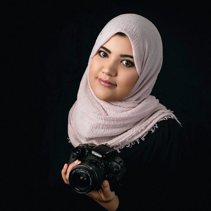 A headshot of Canon Ambassador and food photographer Yasmin Albatoul.