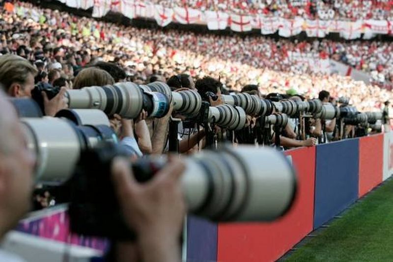 The evolution of Canon's white lenses