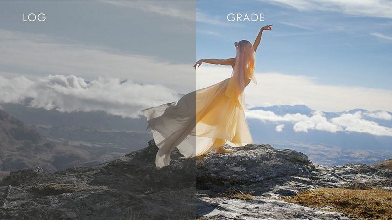 一位穿着飘逸的黄色连衣裙和披肩的芭蕾舞演员在俯瞰山谷的山上摆姿势，一半的框架显示的是佳能日志版本，另一个是分级版本。