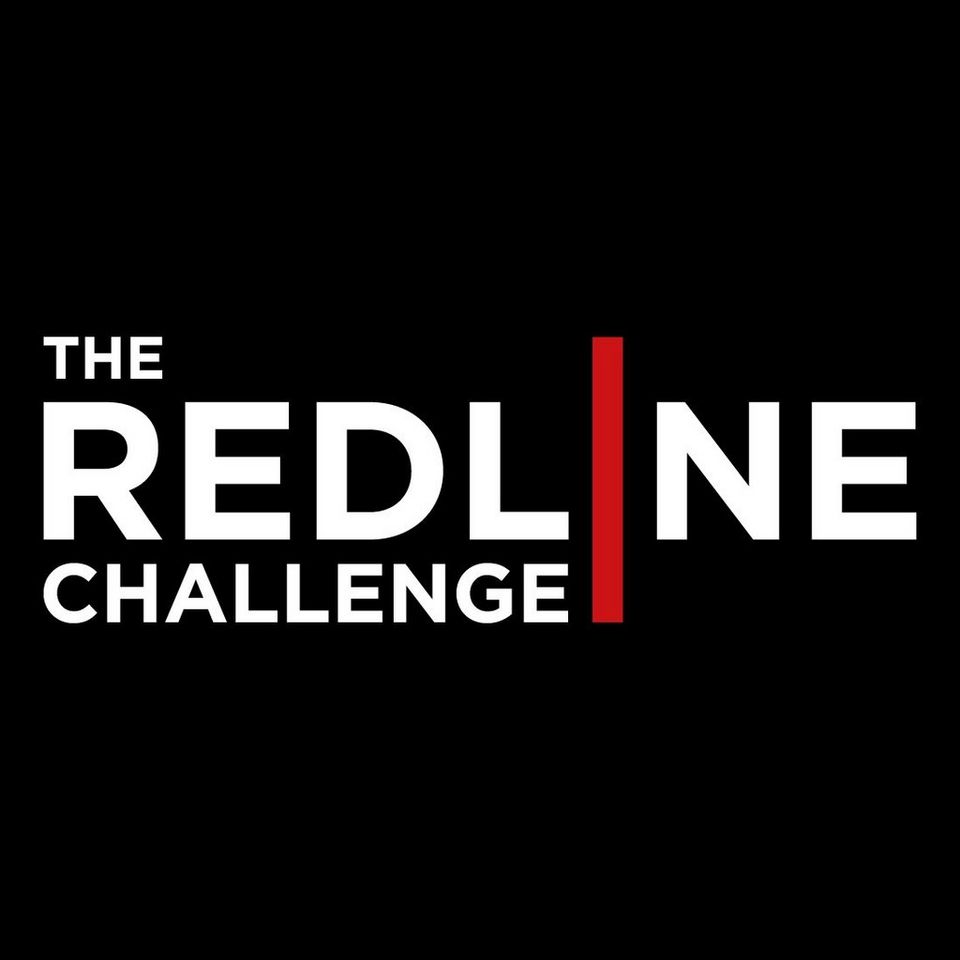 Логотип Canon Redline Challenge.