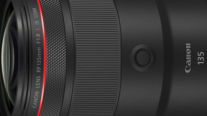 Canon RF 135mm F1.8L IS USM