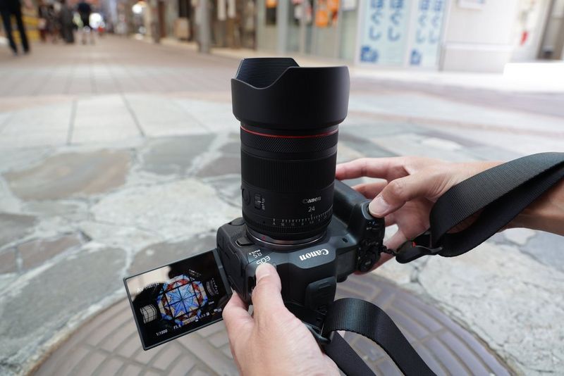 RF 24mm F1.4L VCM