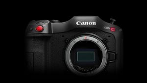 Canon EOS C70, montură RF