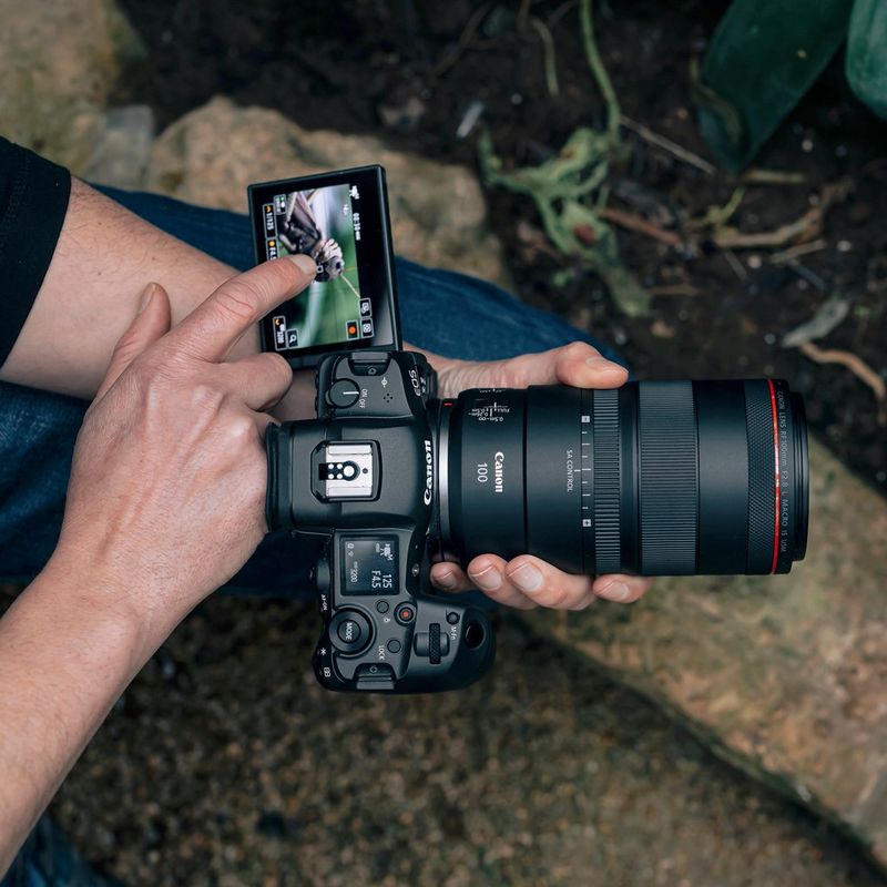 Canon lanza una gama de objetivos híbridos con look cine para TV