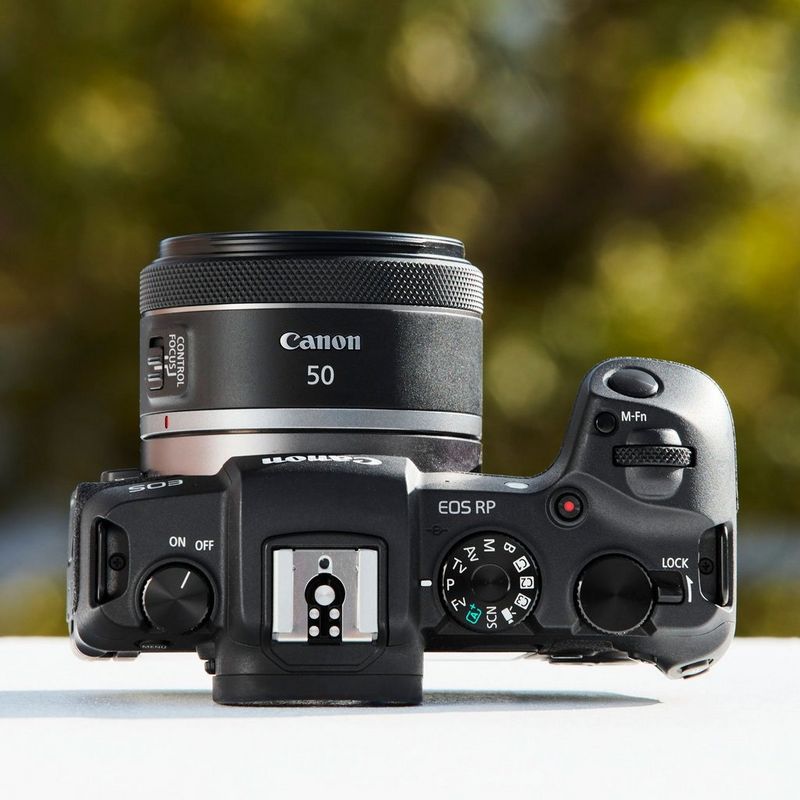Canon RF 50mm F1.8 STM - RF Lenses - Canon UK
