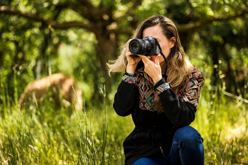 Canon RF 85mm F2 MACRO IS STM - Canon Middle East