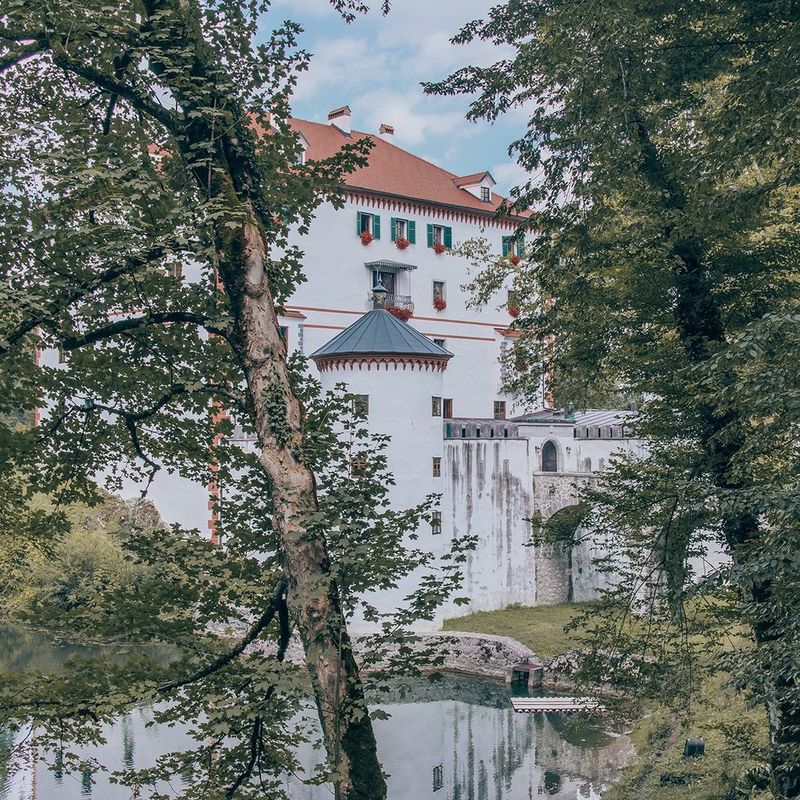 Ajda Sitar - Prvič na gradu Snežnik
