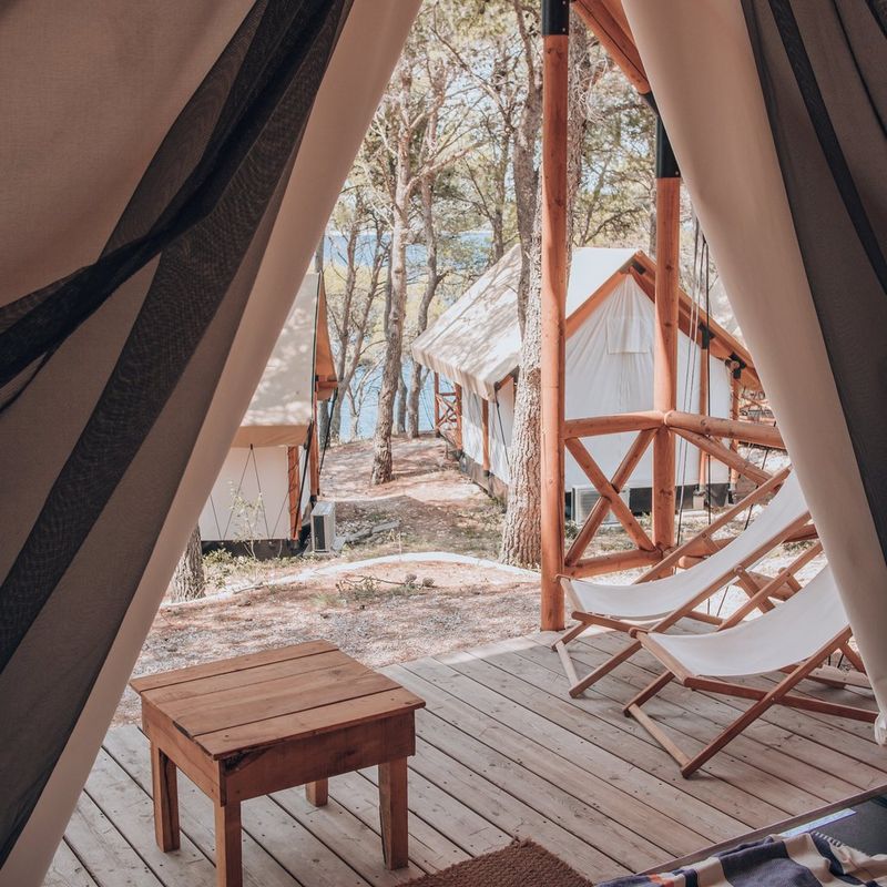 Ajda Sitar - Prvič na glampingu