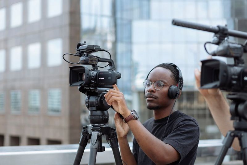 Meilleures caméras Canon pour les configurations de diffusion en direct -  Canon Afrique du Nord et Centrale