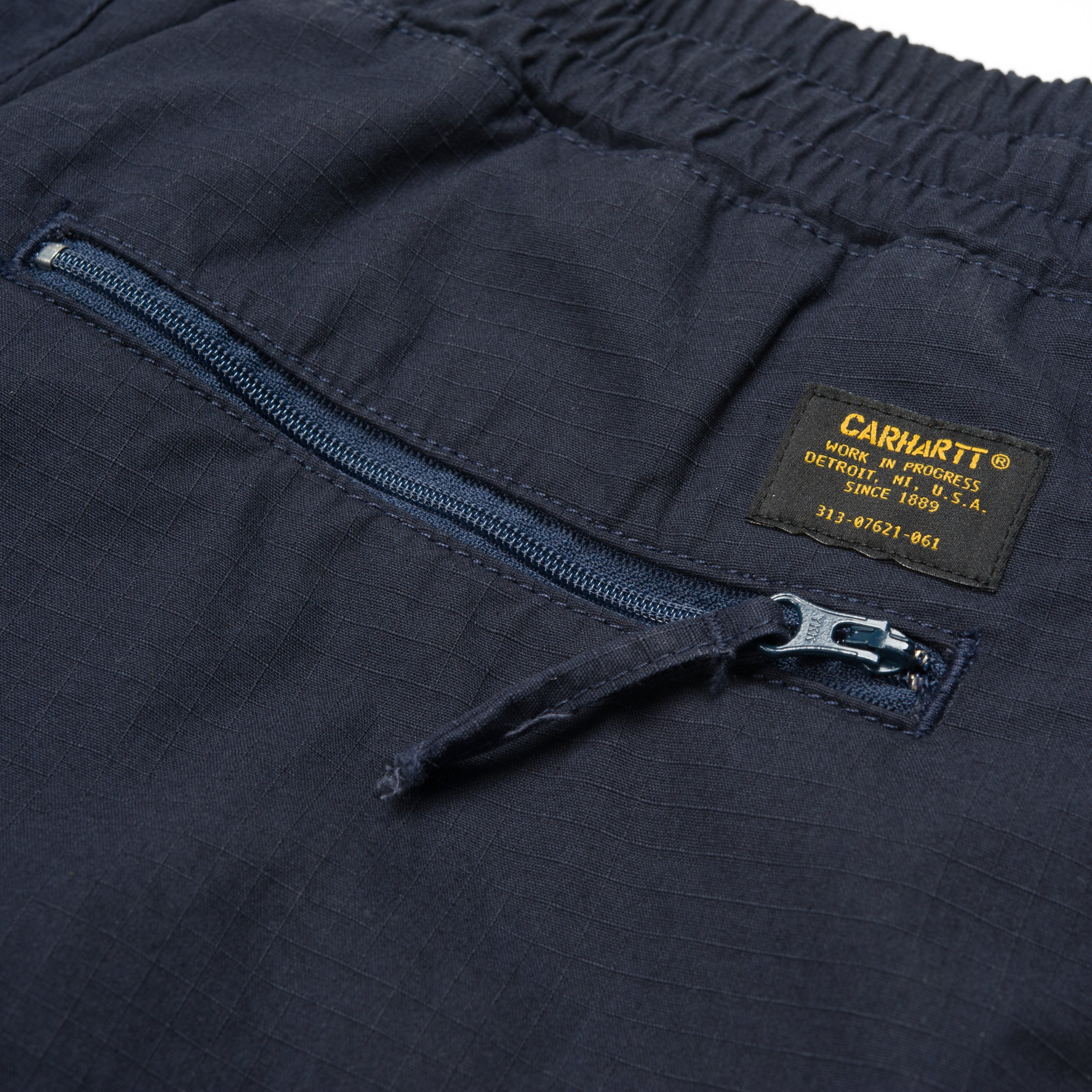 carhartt cargo jogger black