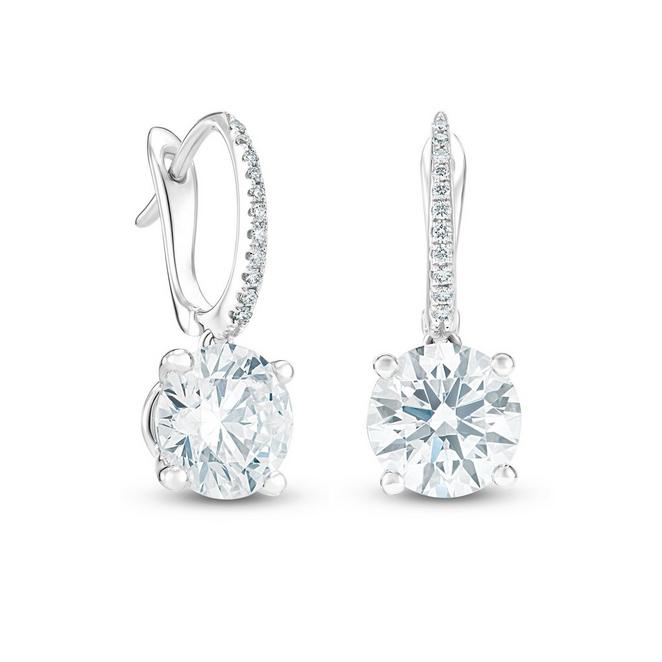 DB Classic Pavé sleeper earrings with round brilliant diamonds in white gold