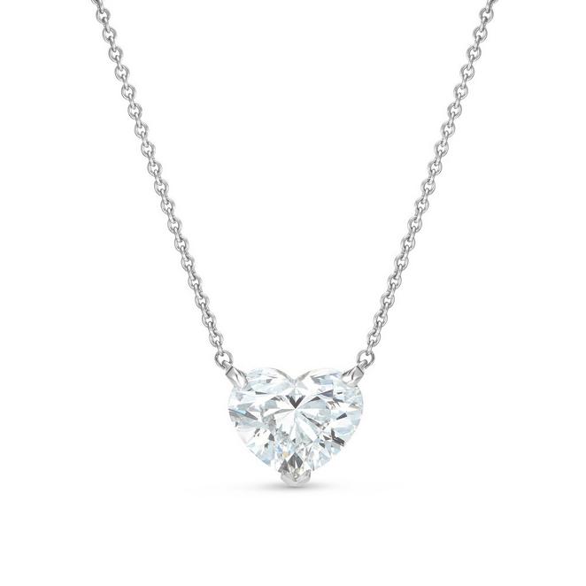 DB Classic pendant with a large heart-shaped diamond in platinum
