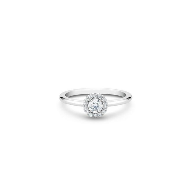 My First De Beers Aura ring with a round brilliant diamond in platinum
