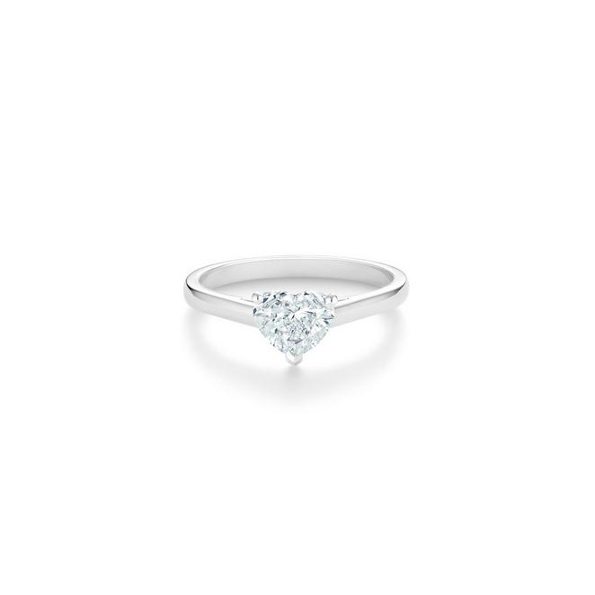 DB Classic solitaire ring with a heart-shaped diamond in platinum