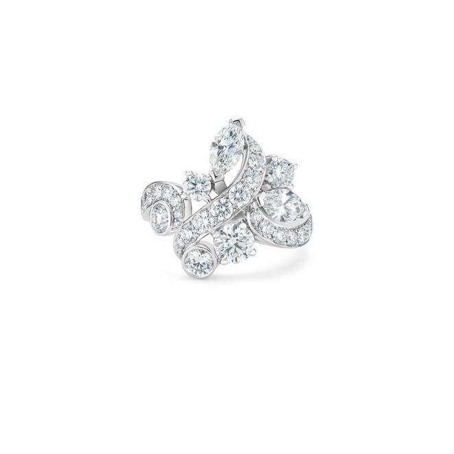 Adonis Rose cluster ring with diamonds in white gold