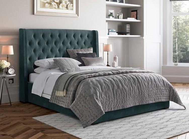 Upholstered bed store set full