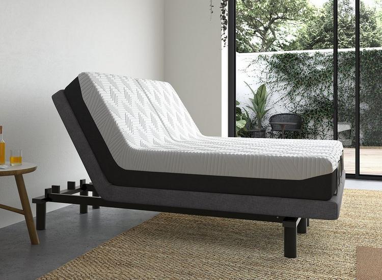 

Sleepmotion 200 u&i Adjustable Split Platform Bed Frame image 1