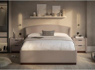 Chloe hotel bed