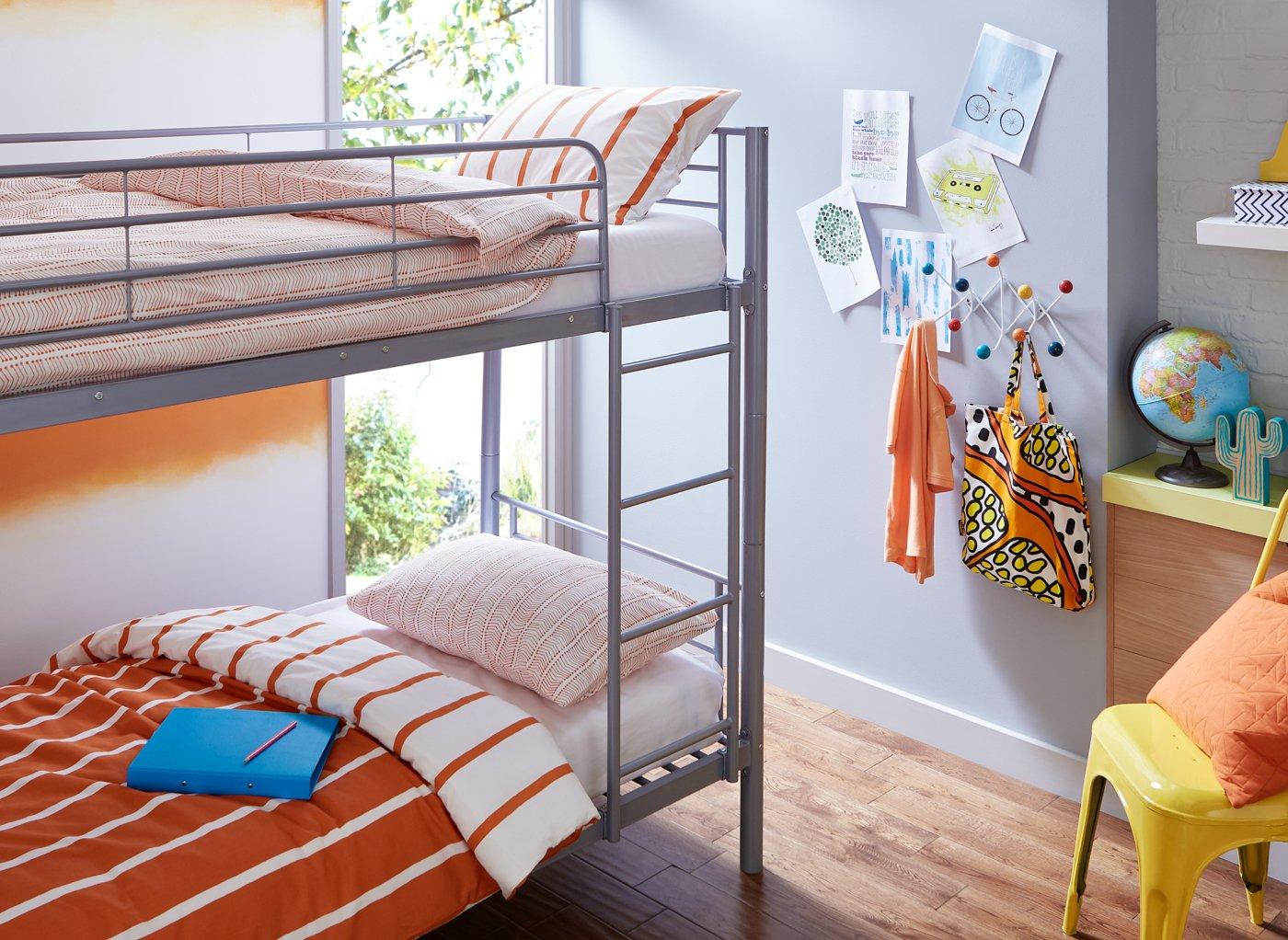 Jade Metal Bunk Bed Bunk Beds With Ladders Kids Dreams