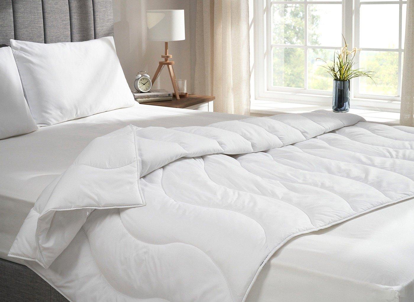 Dream Team Ultimate Washable 4.5 Tog Duvet