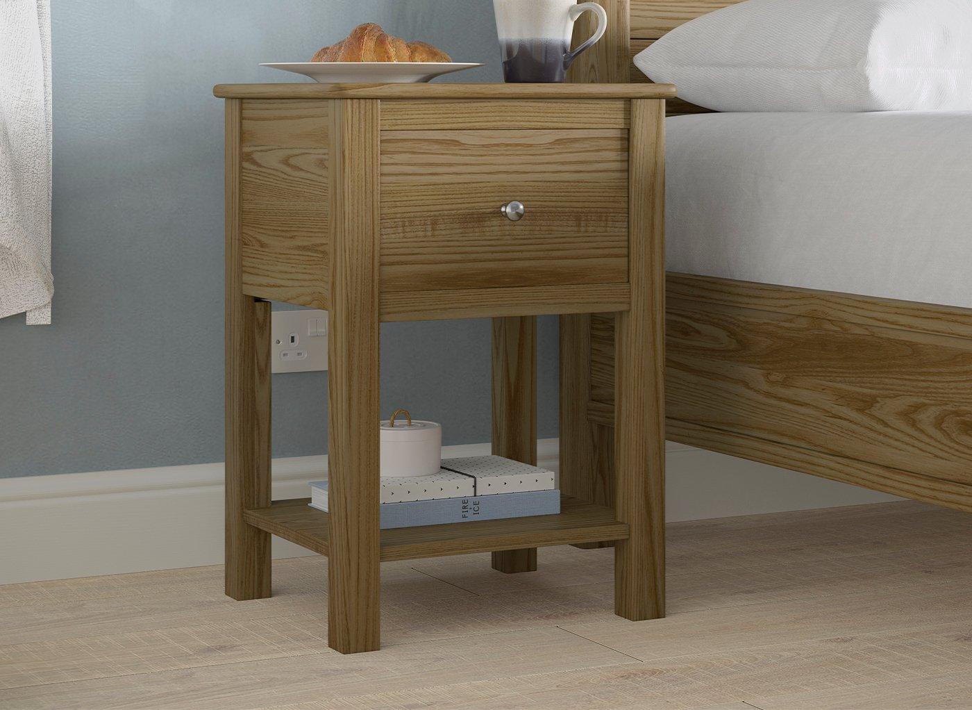 Fulham Bedside Chest Oak Matching Bedside Chests Furniture