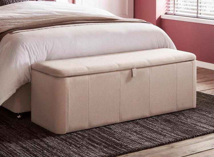 Dreams discount blanket box