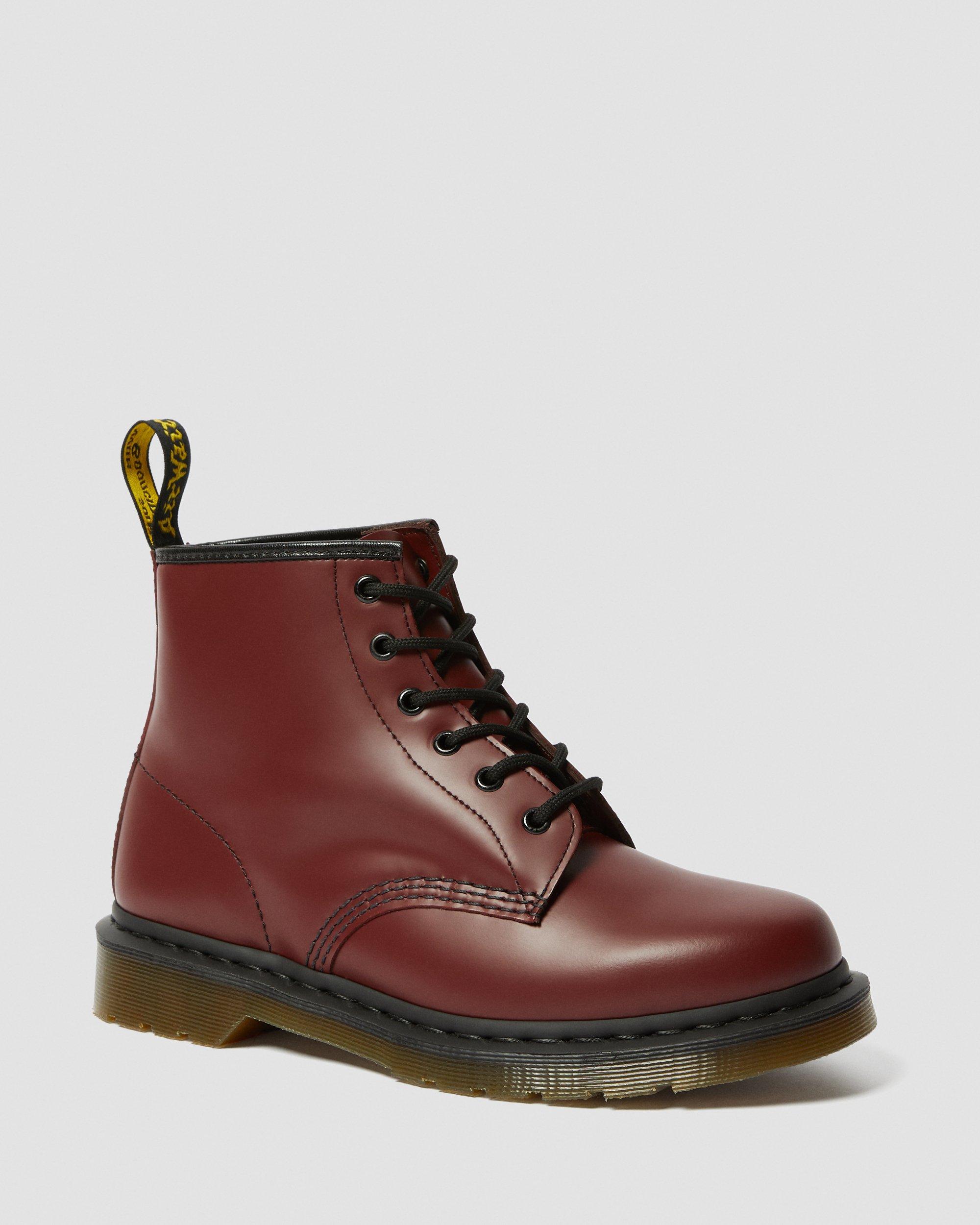 everlane day boot burgundy