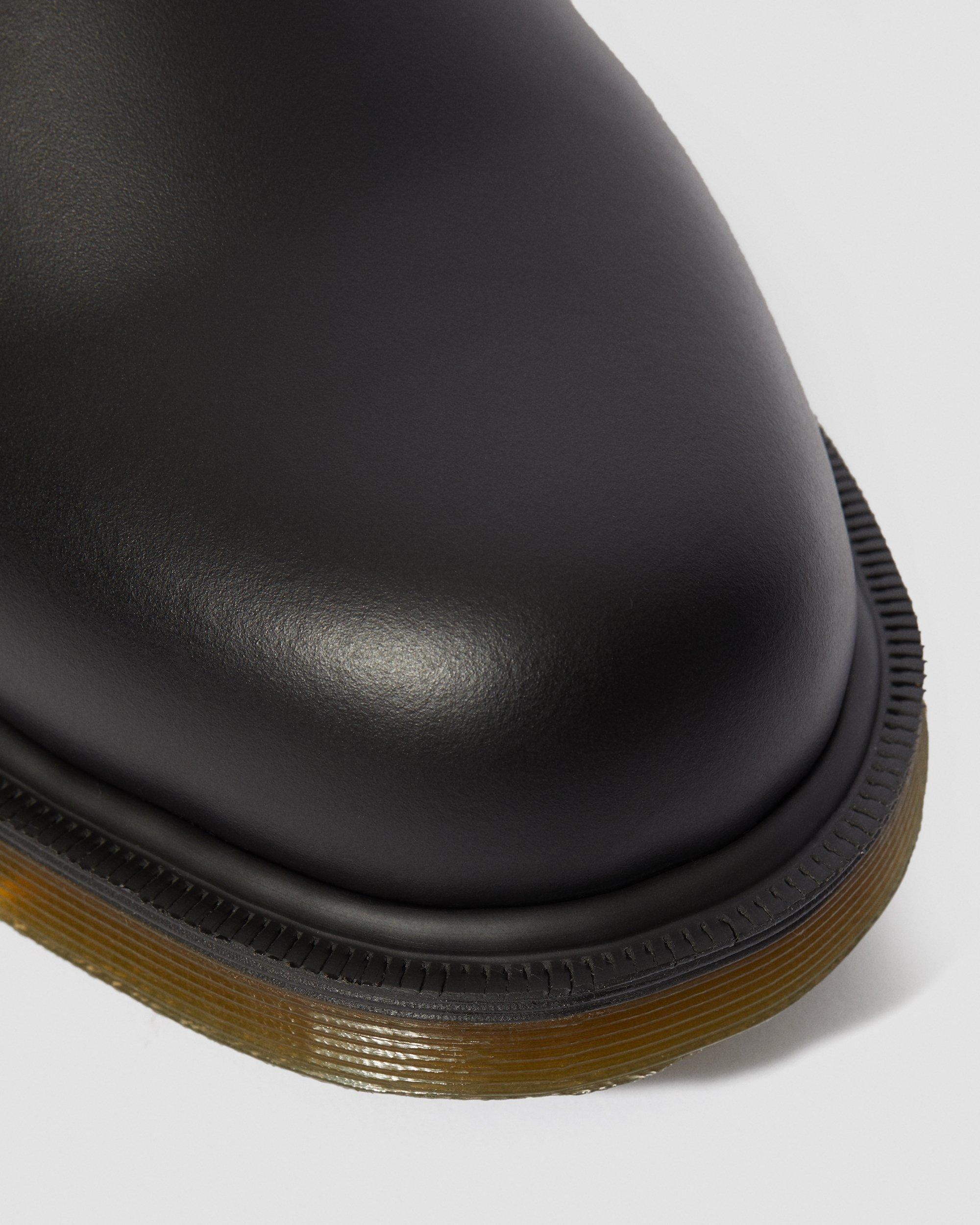 dr martens occupational 8249