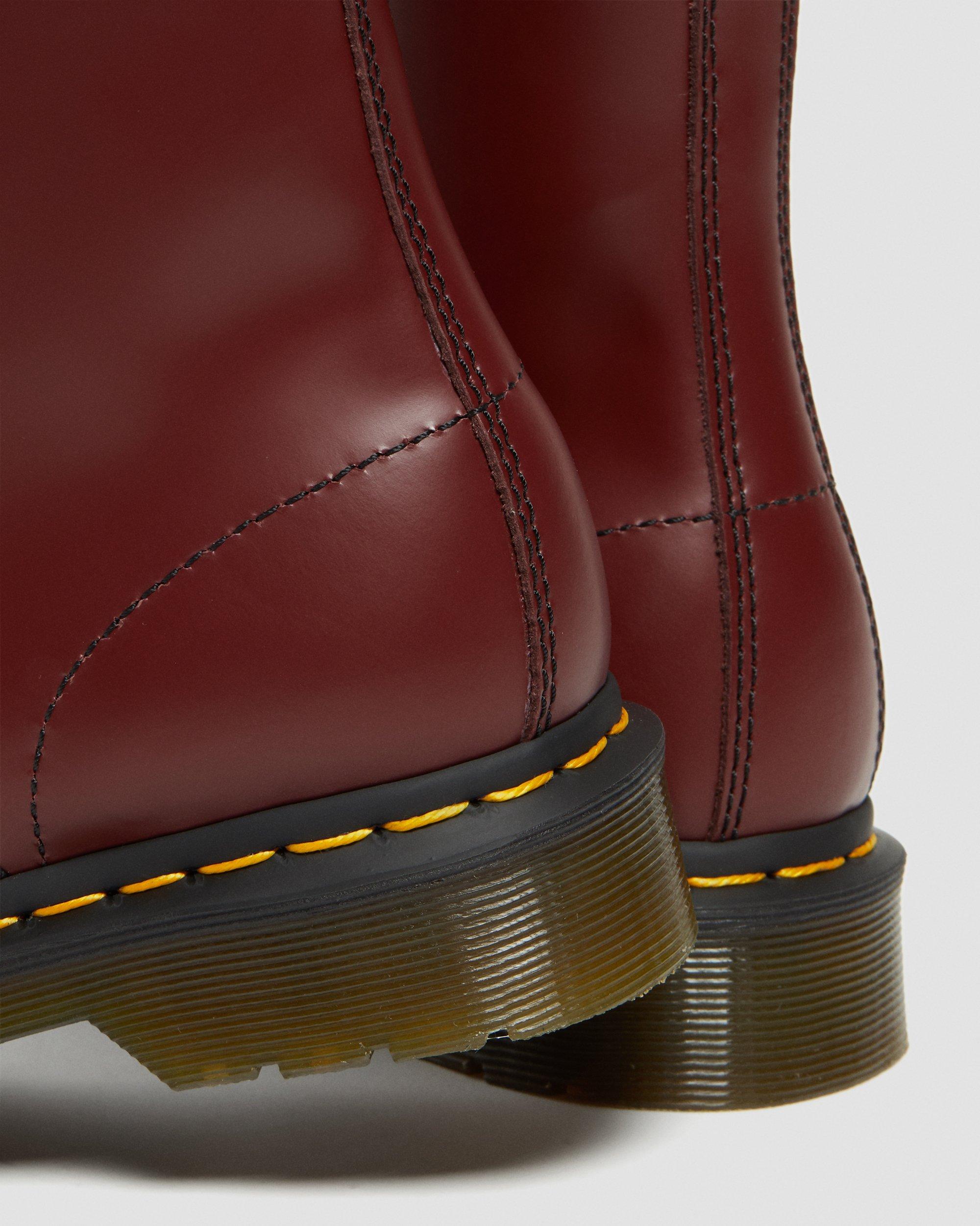 doc martens 1460 womens smooth