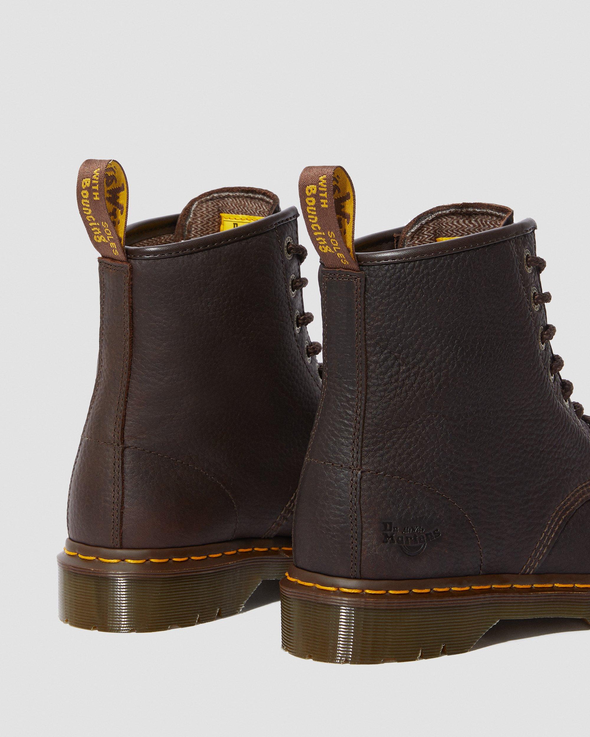 dr martens icon 7b10 steel toe