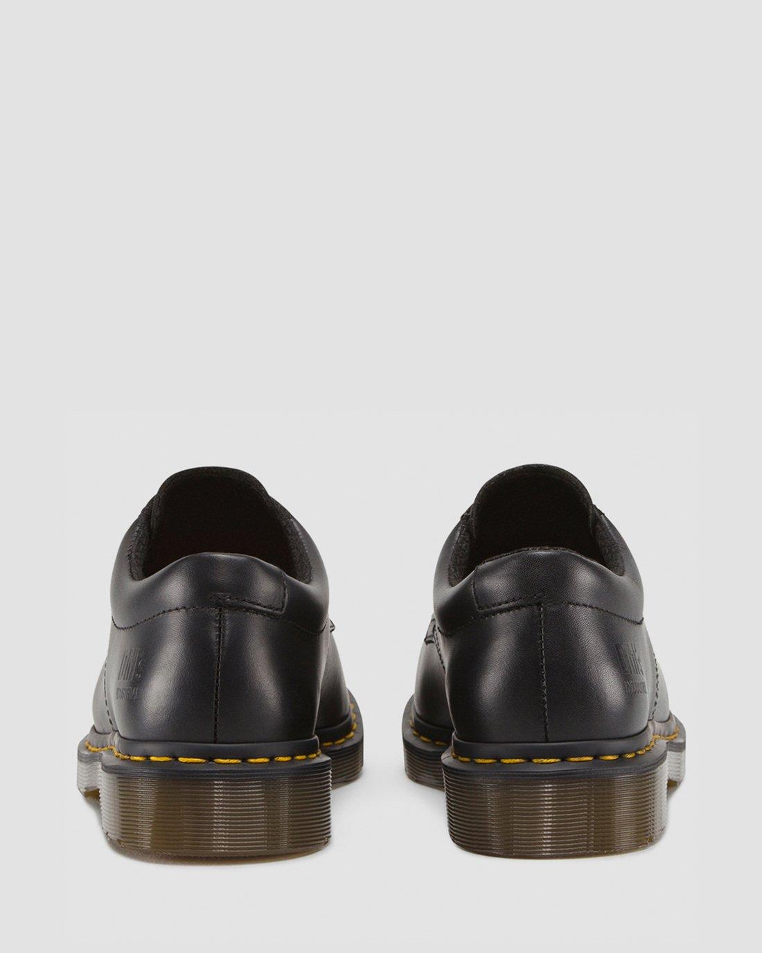 dr martens 11849