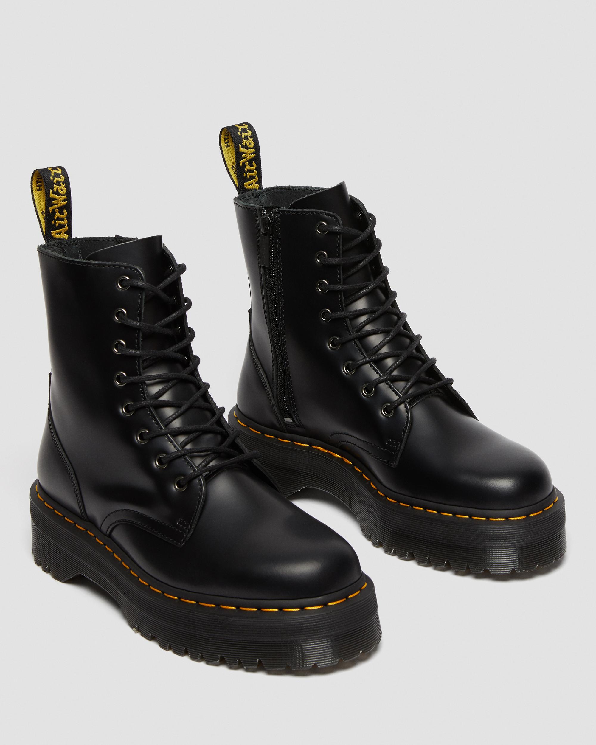 Like new Dr. Marten's boots 11