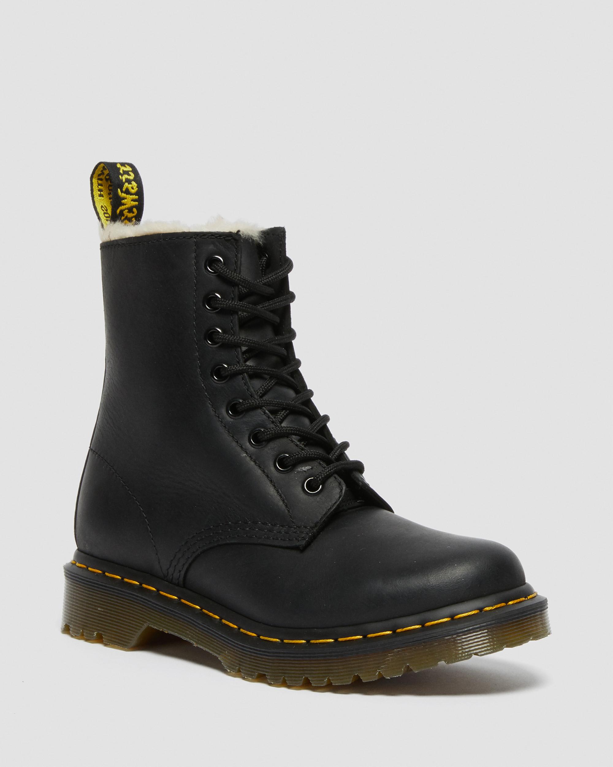 dr martens fur chelsea boots