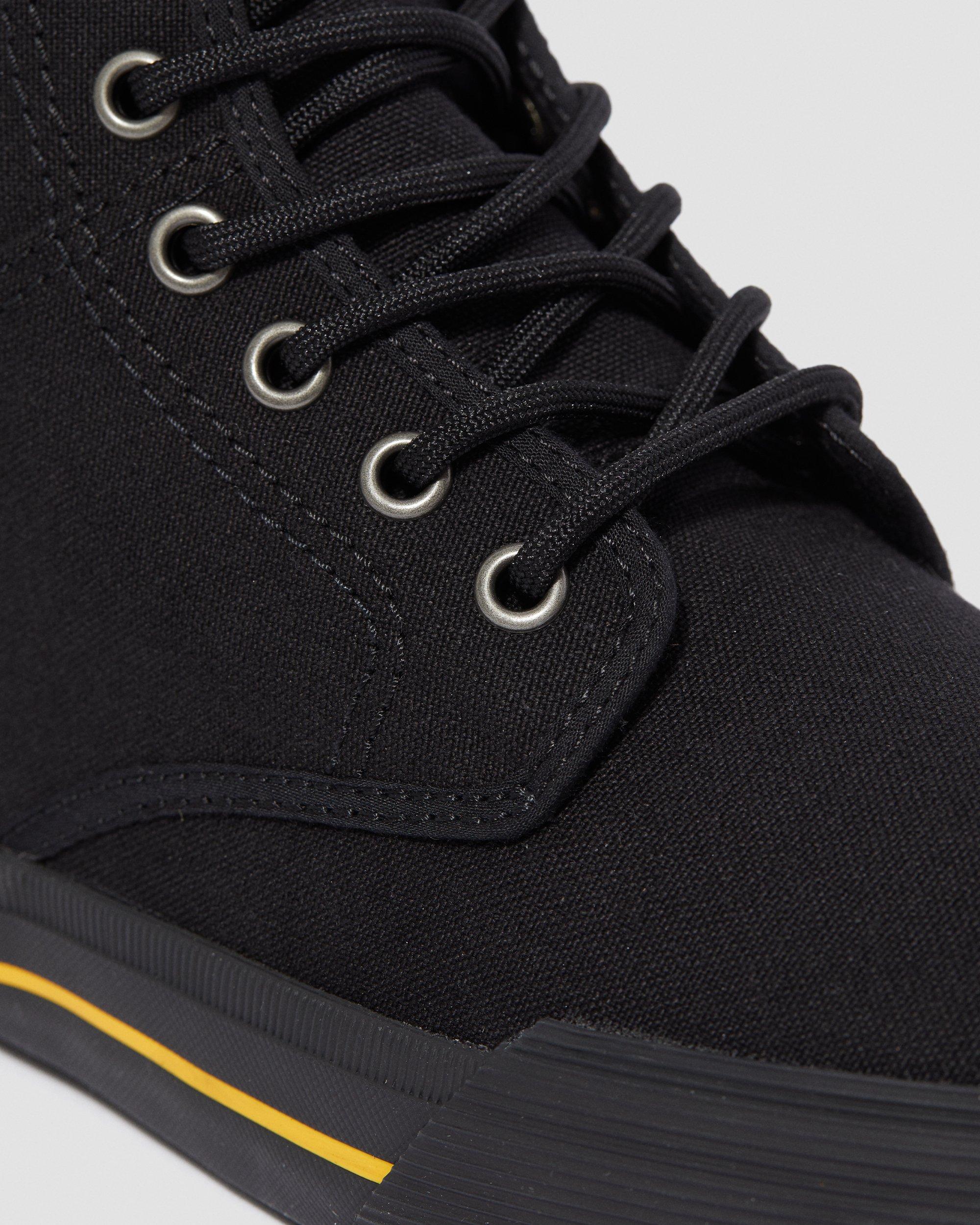 dr martens winsted waxy canvas