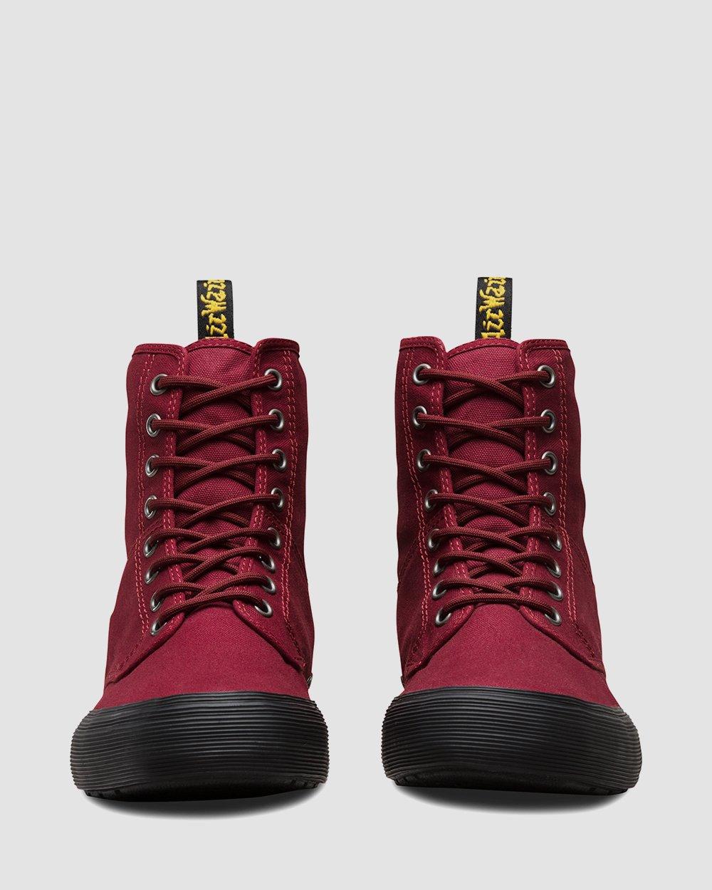dr martens winsted boot