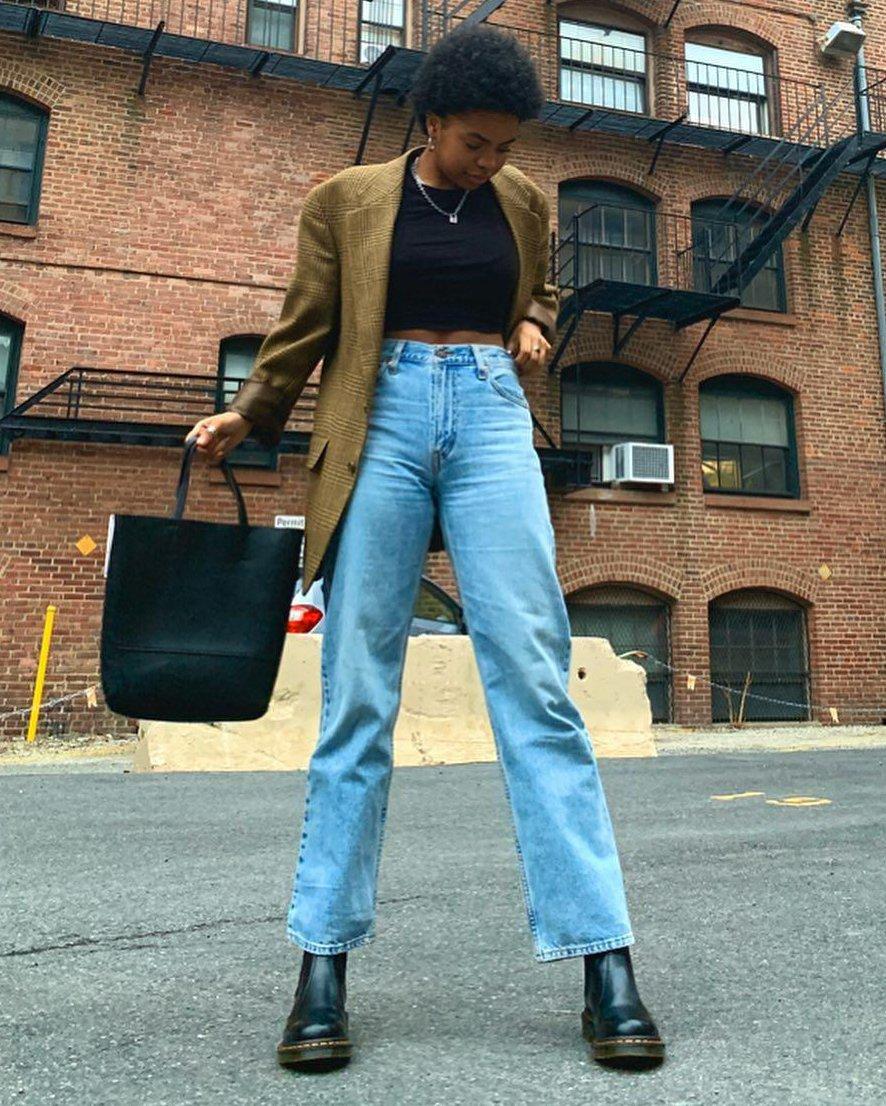 dr martens chelsea boots style