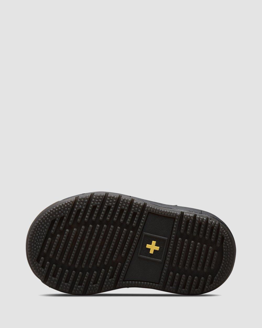 dr martens junior ryan