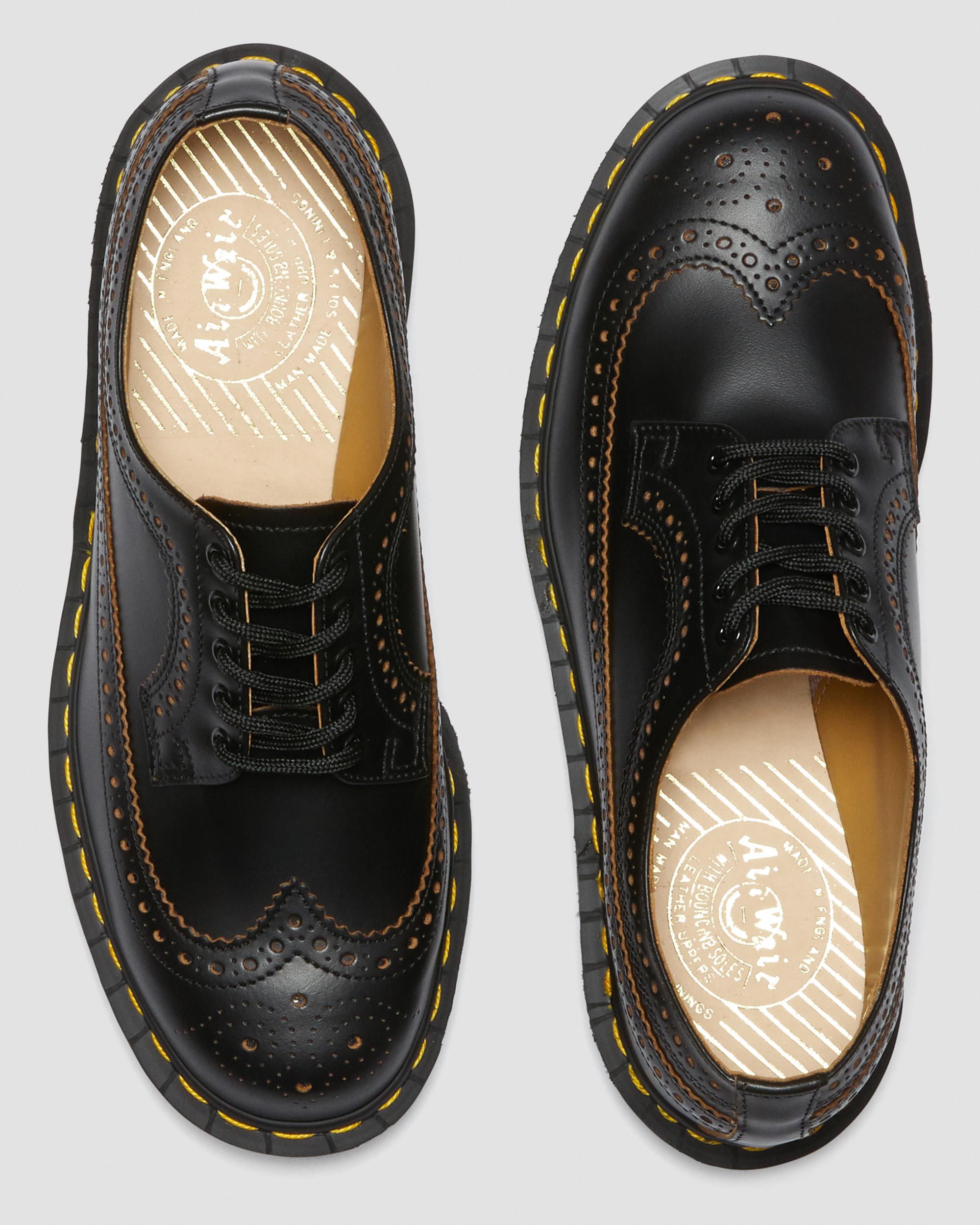 dr martens shoes 3989