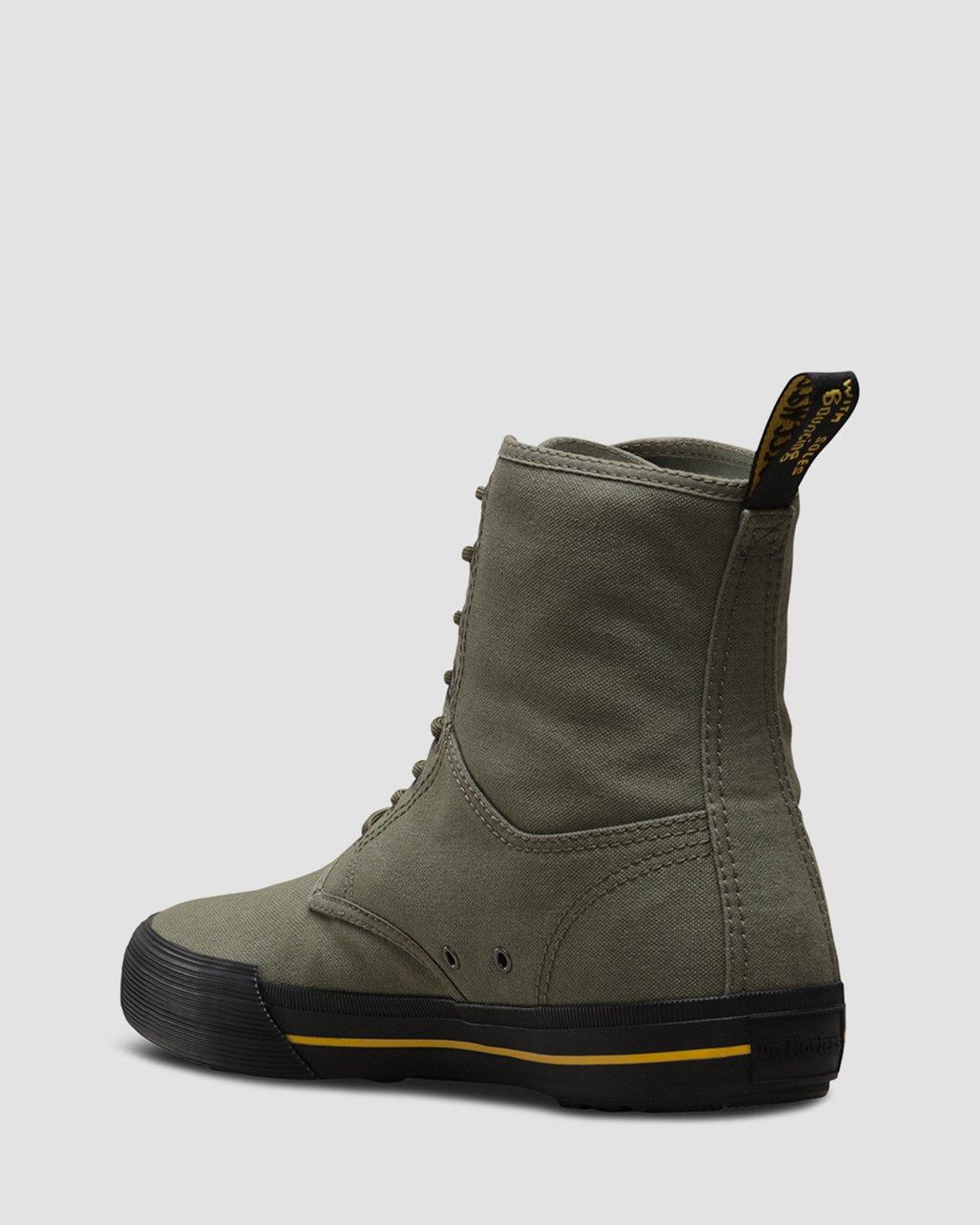 WINSTED | Dr. Martens