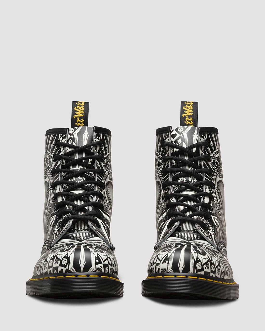 Doc Martens 146 Playing Card Online 