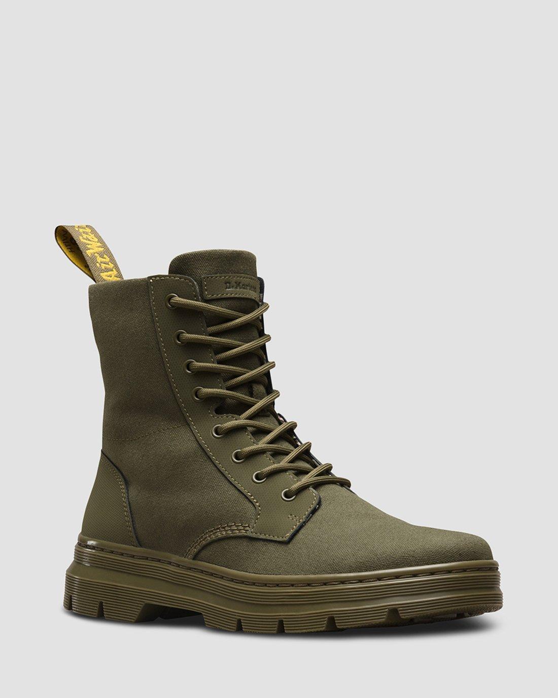 dr martens black combs tech boots