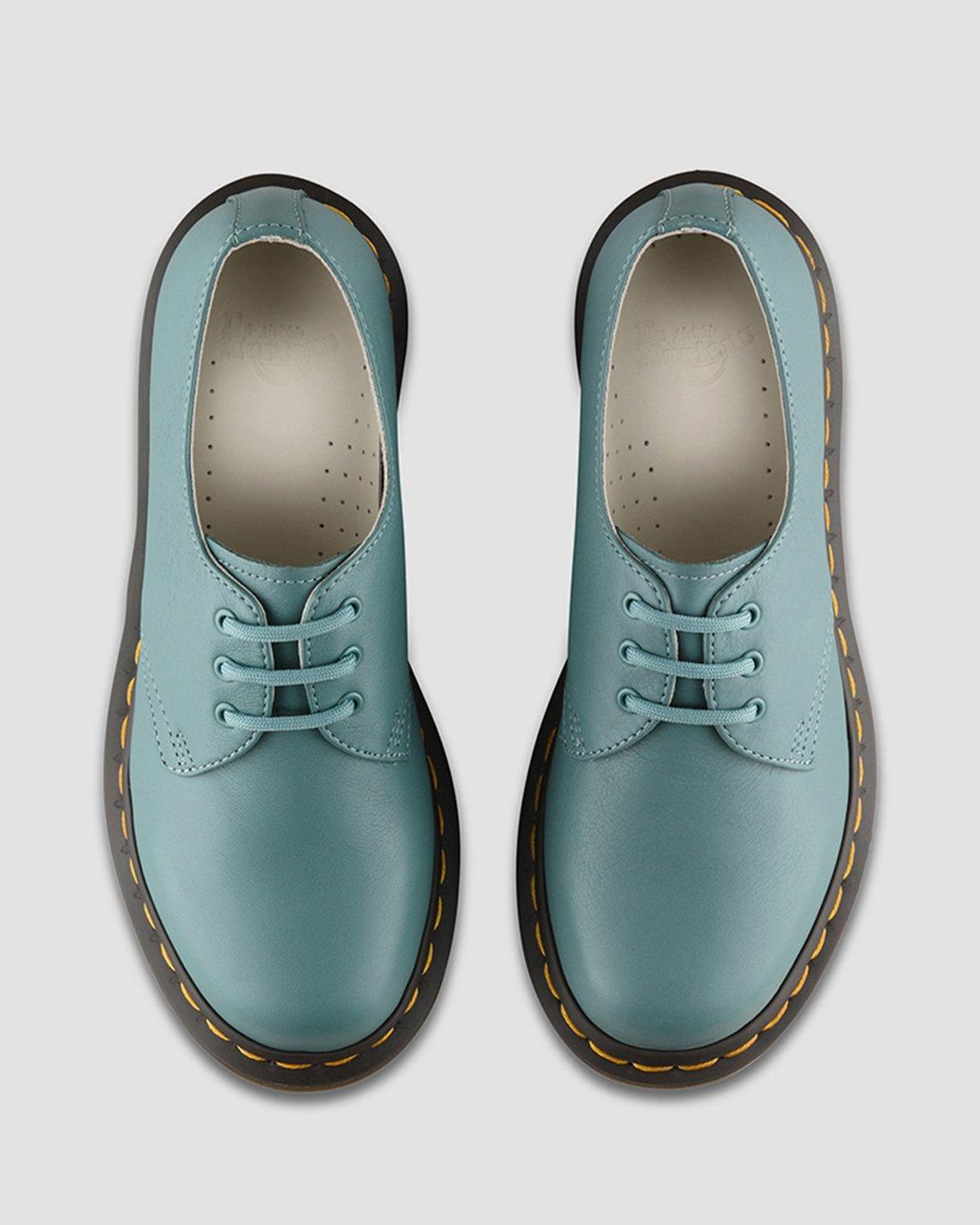 dr martens 1461 virginia black