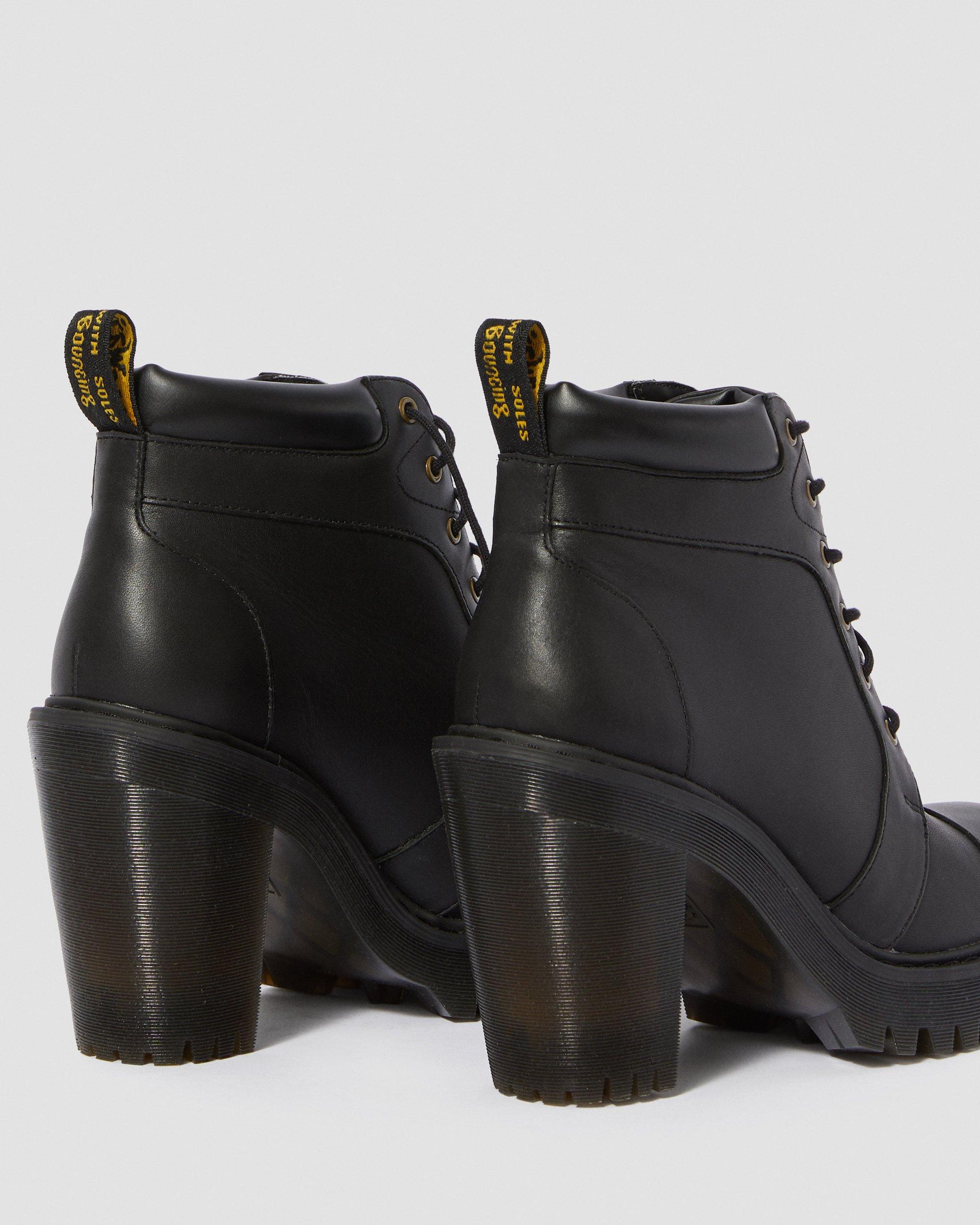LEATHER HEELED ANKLE BOOTS | Dr. Martens