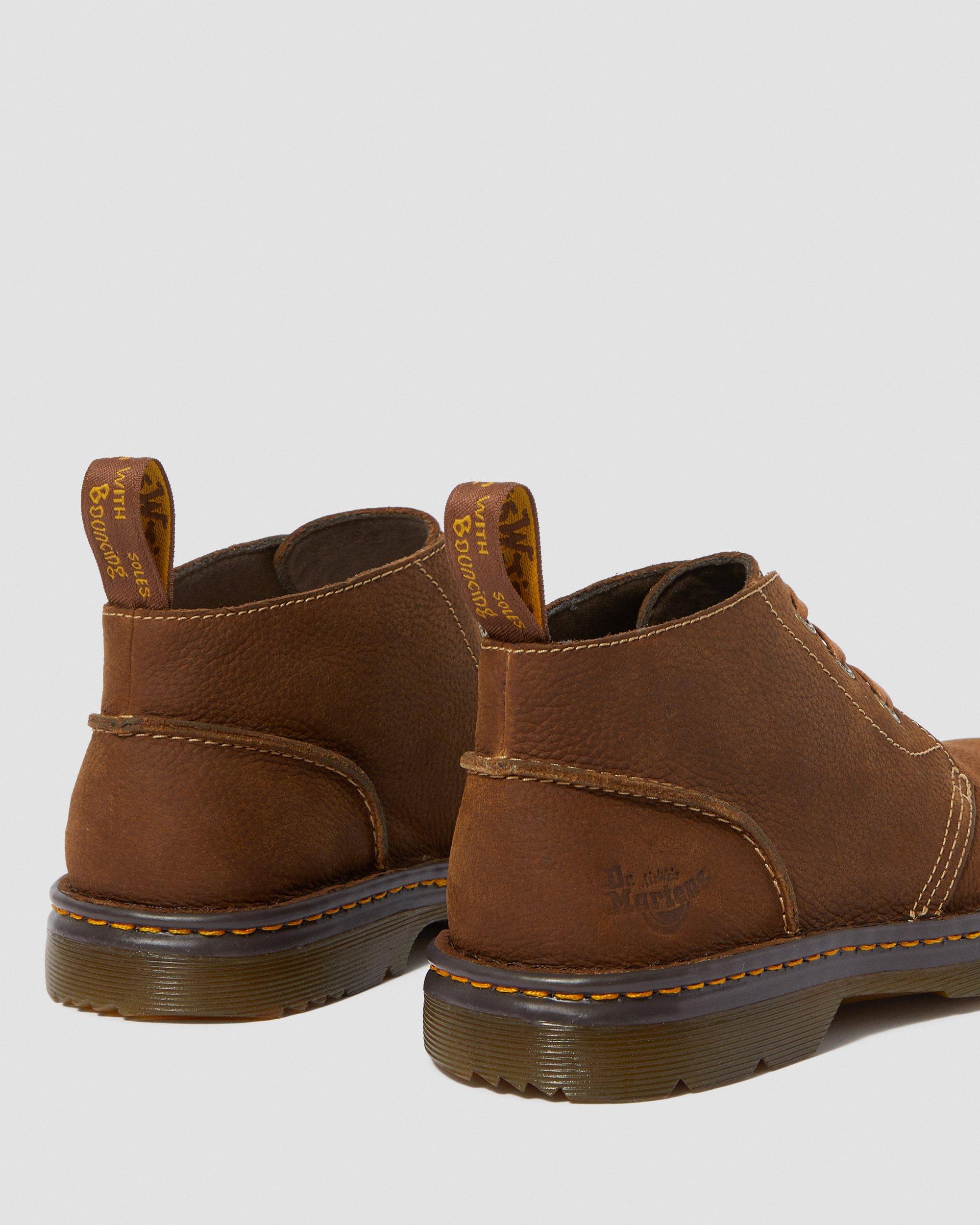 slip resistant chukka boots