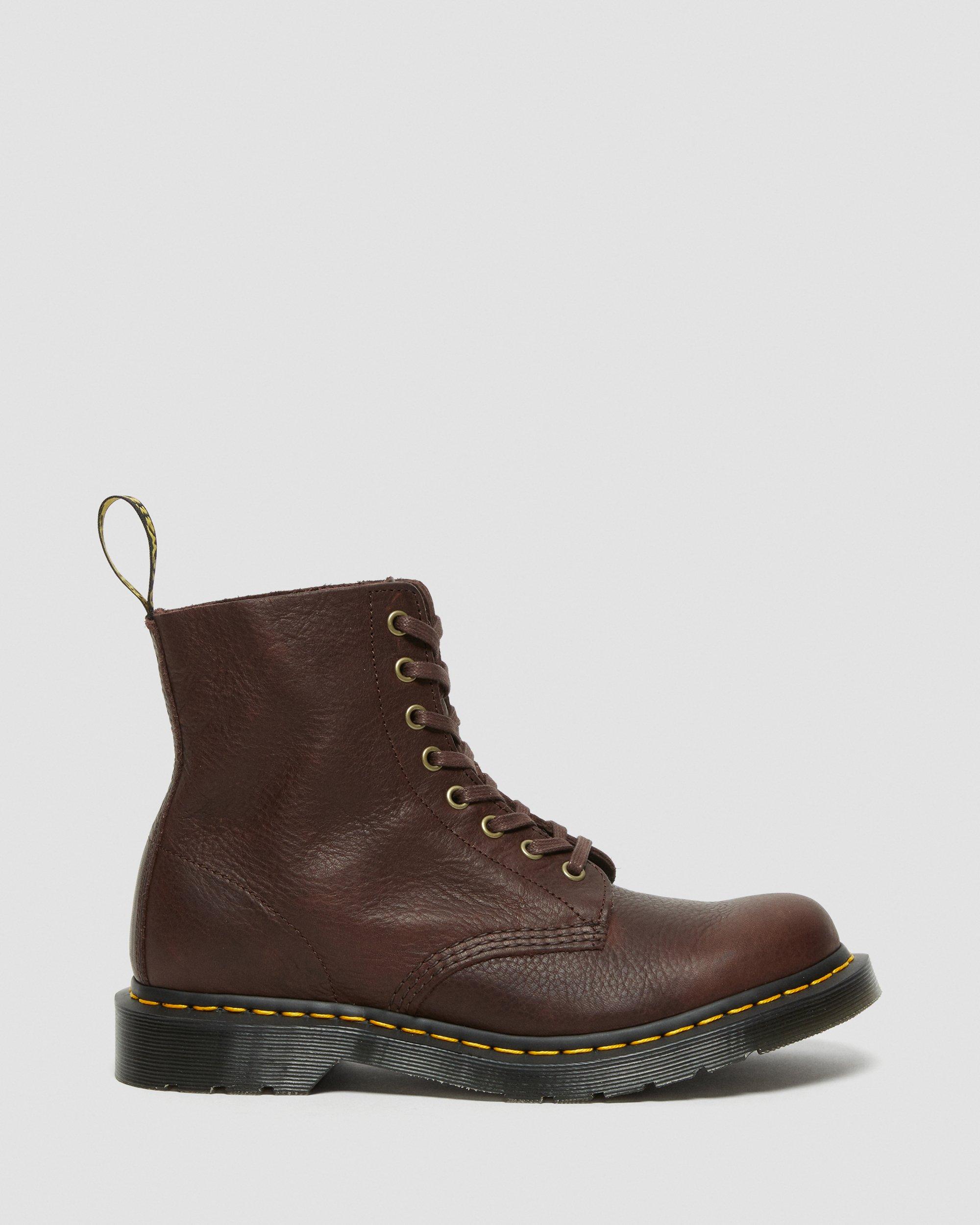 1460 king nerd smooth leather hardware boots