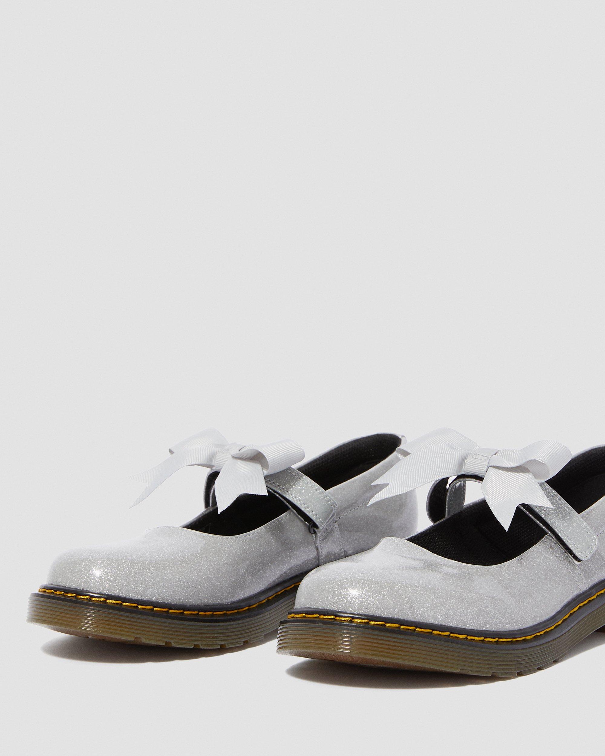 dr martens maccy 2 youth