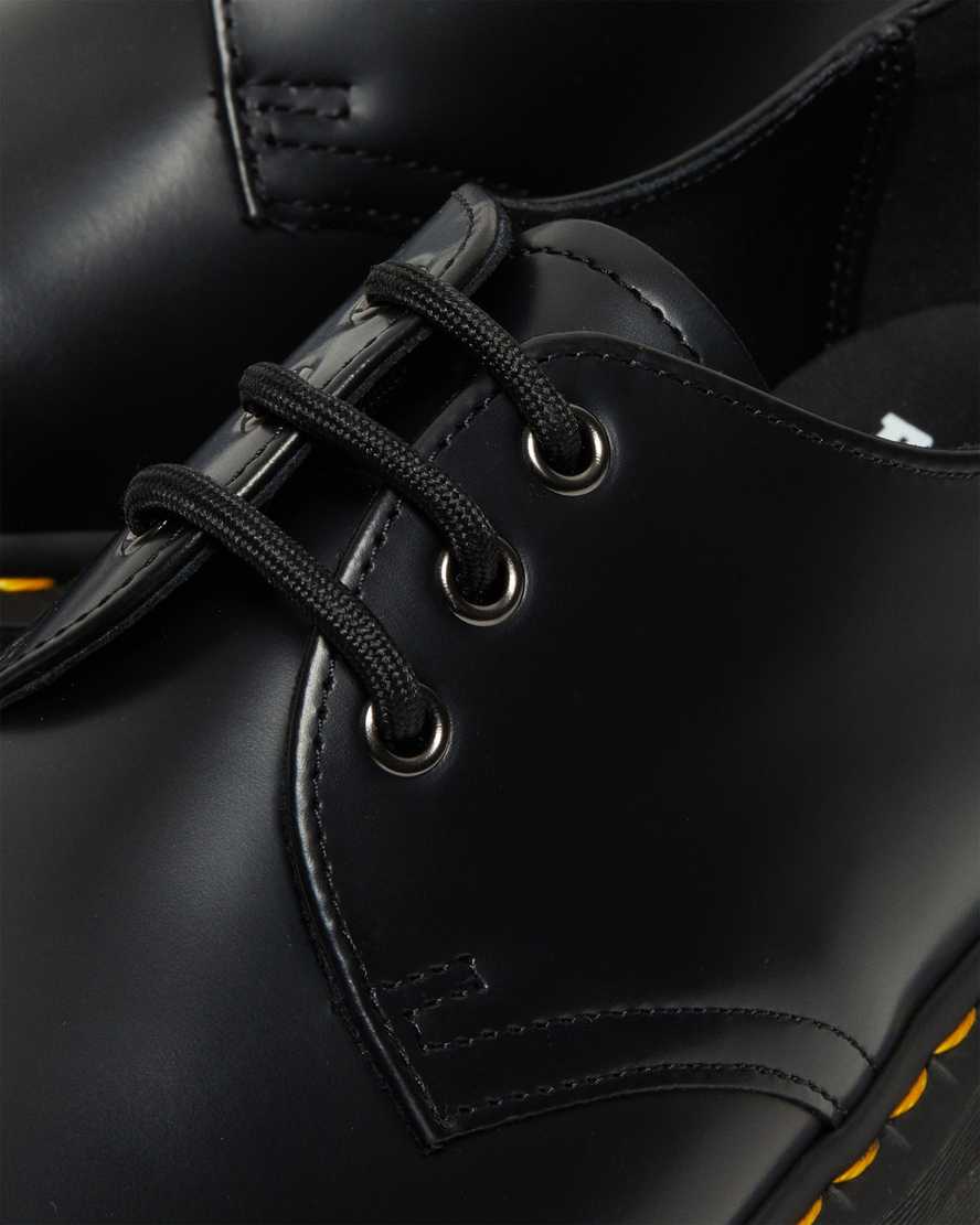 https://i1.adis.ws/i/drmartens/25567001.90.jpg?$large$1461 Zapatos Cuero Smooth con Plataforma | Dr Martens