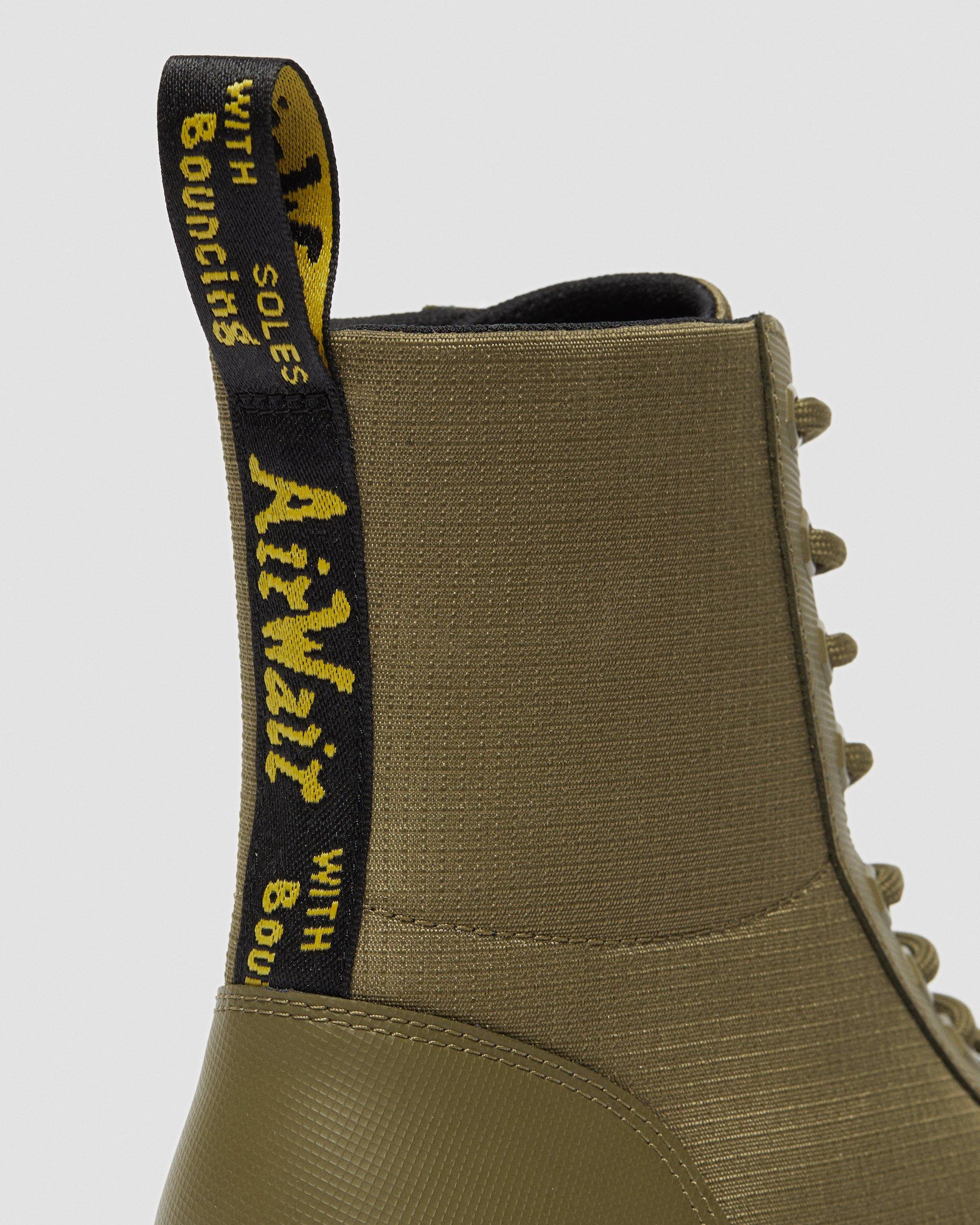 poly casual boots