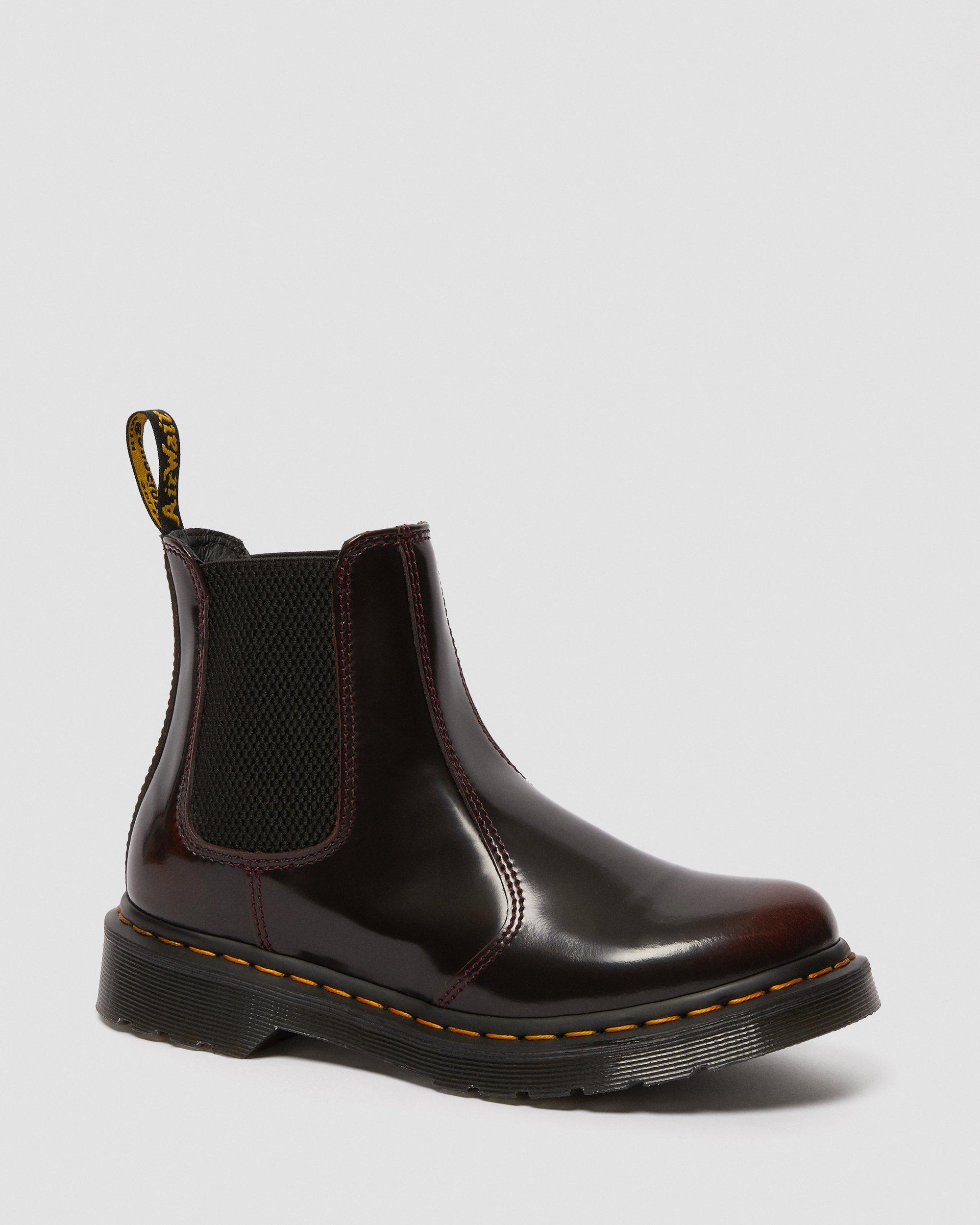 two tone chelsea boots